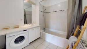 Hibiscus - Parking Privé - Proche Tramway T4 T6