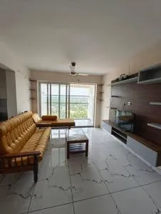 Sky Oasis: Luxe 3BHK Apartment. - Kallār