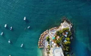 Manta Hotel - Kalámi