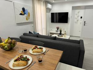 Central Suites Aegina 4