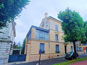 Appartements Au Petit Trianon Bleu : photos des chambres