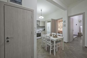 Irida Stylish, Cozy, Fully Equipped Apt