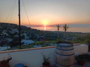 Sunlight Cave Agrilia