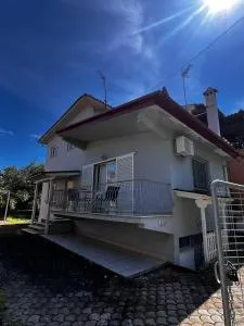 Anna's House - Velika