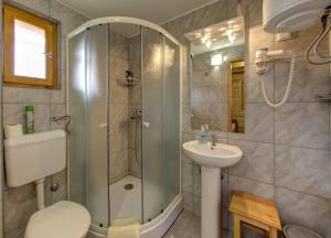 Bungalow - Water Front  room in Motel Bavaria