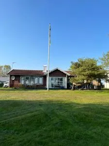 Stuga i Björkäng med havsutsikt! - Långås