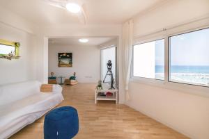 Limanaki Beach Aparment