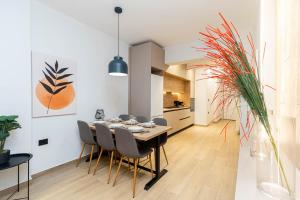 Modern 3 bedroom Luxury Apartment