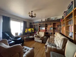 Fagrabrekka Guesthouse - Stóra-Vatnshorn