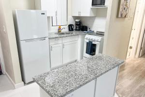 sunny isles apartments