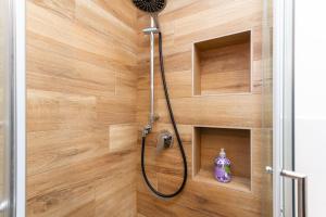 Little Oleandra - Central Turin