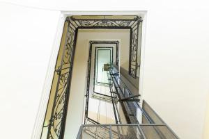 Little Oleandra - Central Turin