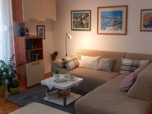 Apartment Harmony - pleasant and comfortable place with a balcony and a secured garage