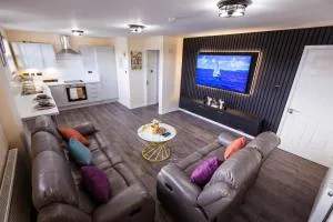 Two Bedroom Luxury RB Home - 斯塔利桥