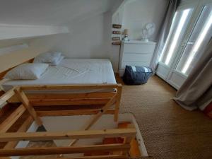 Studio mezzanine à 250m de la plage pour 4 personnes - Terrasse, animaux acceptés - FR-1-423-300