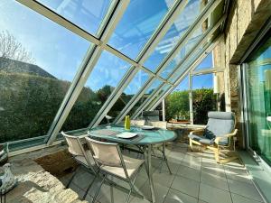 Appartement 2 pièces, 4 pers, 500m de la plage, véranda, parking privé - FR-1-377-90