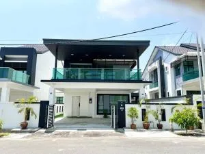 Uncle CK villa 20pax/pool/party - Kampong Ayer Hitam