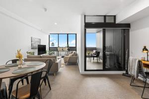 Comfy place with fabulous view Penthouse level