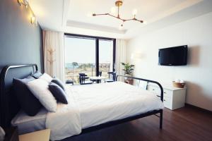 Jeju Attracting36 5 Individual Pension