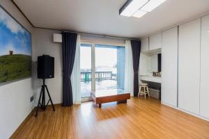 Jeju batdol guesthouse