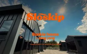 Yangyang Sloskip - Naehyŏl-li