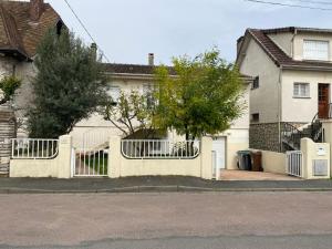 Maisons de vacances Maison 3 pieces avec jardin : photos des chambres