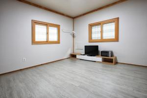 Gyeongju N Hanok Pension