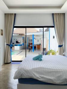 Magritte - Balinese Style Cosy Villa