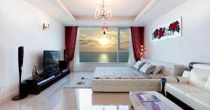 Yangyang Sea View Pension