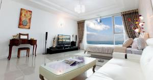 Yangyang Sea View Pension