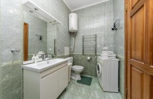 Видовая квартира на улице Крещатик.