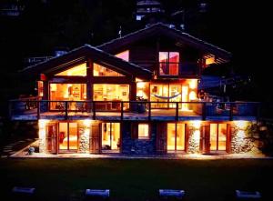 Chalet VG stunning view, Sauna & Jacuzzi by Jolidi