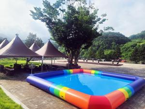 Yeongwol Taehwasan Village Experience Pension