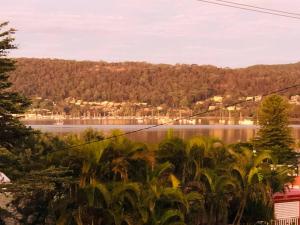 Brisbane waters cottage at Point Clare NSW