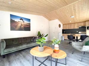 Chalet w Garden & Views