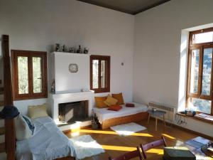 Comfy modern house in Afetes