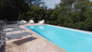 Villas Prachtige villa met privezwembad op 1 hectare : photos des chambres