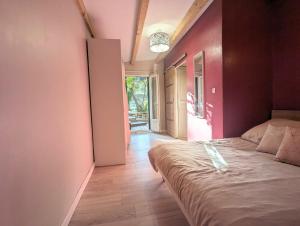 *Villa au coeur de la forêt*