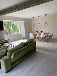 Wonderfull house in O Rosal with optical fiber, Casa Tabagon