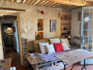 Maisons de vacances Le charme des vieilles pierres sur une vue d'exception : photos des chambres