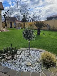 Petite dépendance privée - 伊斯勒勒维莱努瓦