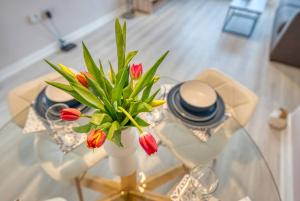 Solihull 2-Bed Flat with Parking-Ideal for Contractors, Business, Long Stays