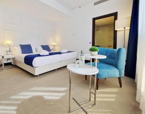 Hotel Nuevo Boston - 4-звездочные отели в городе Мадрид