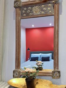 GRAND BLUE SUITE DI GIORGIO 10min from Piraeus port