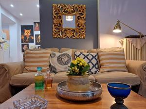 GRAND BLUE SUITE DI GIORGIO 10min from Piraeus port