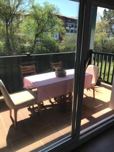 Appartements Appartement a cote de la plage avec piscine climatise : photos des chambres