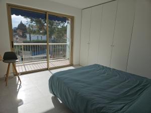 Cap dAntibes Port Aubernon 3P vue Mer Piscine