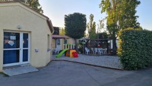 Campings Mobilhome au camping Les Salins de La Gardiole ex Camping Europe : photos des chambres
