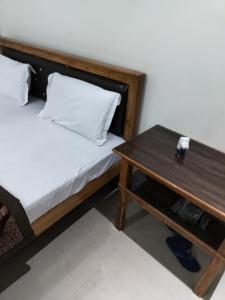Hotel Shree Rameshwaram Near by Ram Mandir Ayodhya Dham