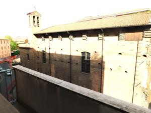 Bologna city centre, living in Lame